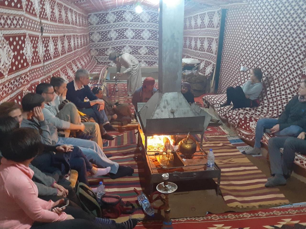 Wadi Rum Fire Camp Esterno foto